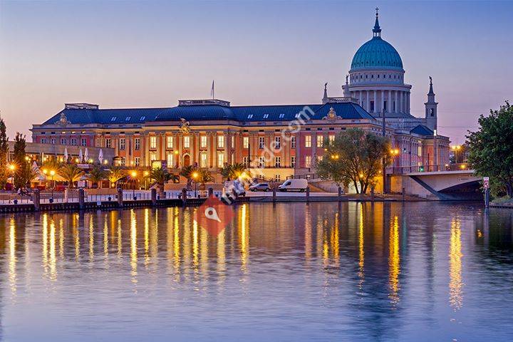 Потсдам в 15:15 городские экскурсии