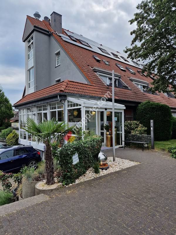 Airport Fashion Hotel