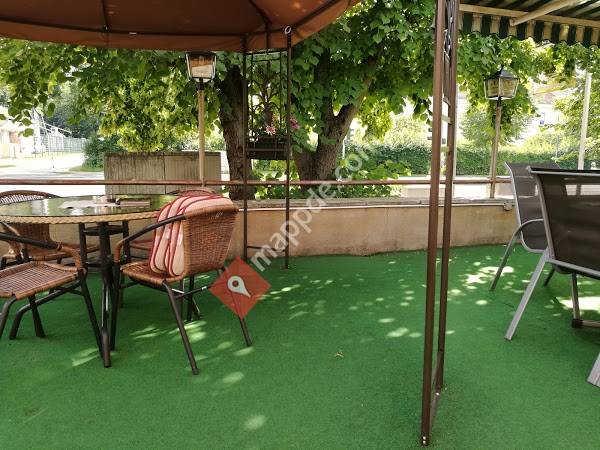 Café-Restaurant u. Pension Tanja