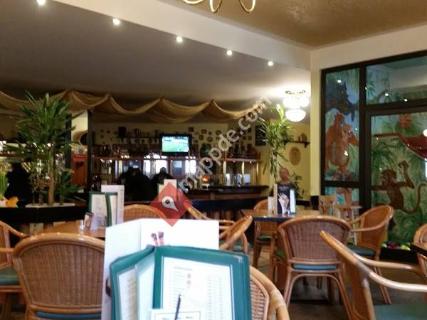 Cafe Dali Spielinsel