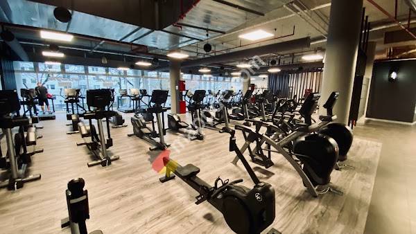 Crunch Fit - Berlin-Lichtenberg