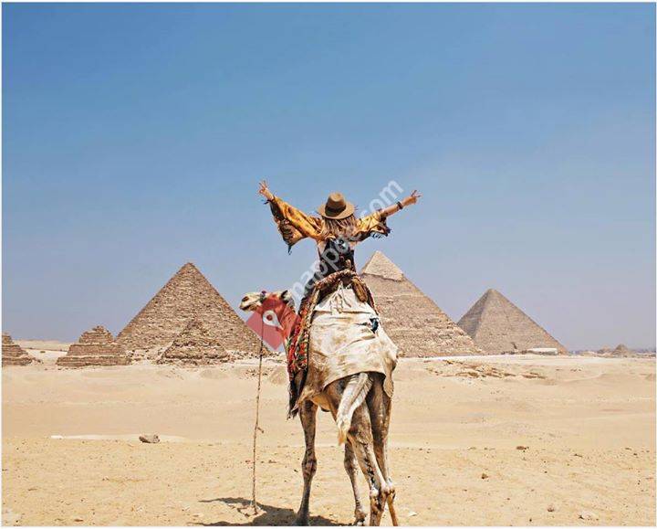 Dabuka- Women Travel