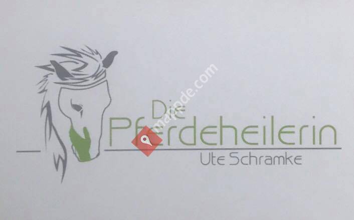 Die Pferdeheilerin Ute Schramke