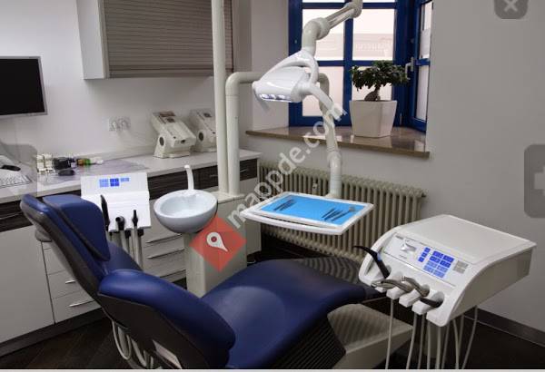 Dr. B. Mauerer & Kollege