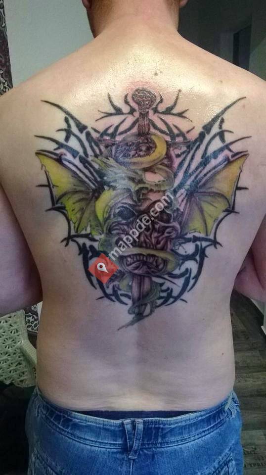 Eine Sucht Tattoo&Piercing