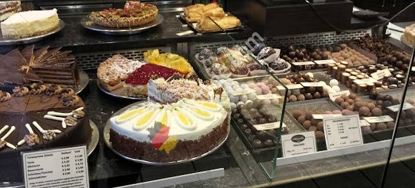 Emscafe und Bäckerei Mönnig