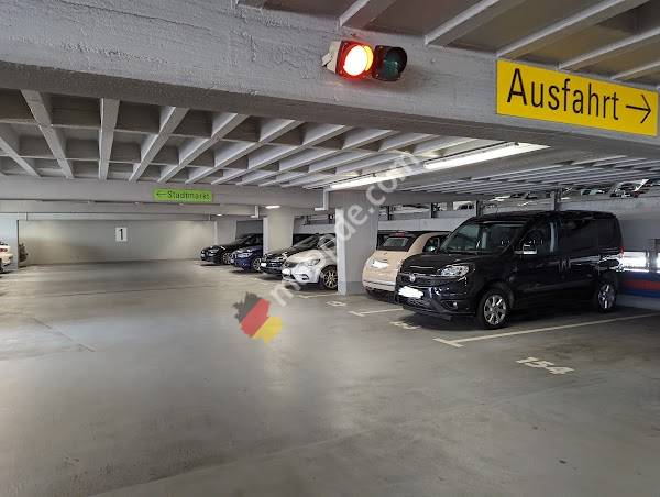 Ernst-Reuter-Platz Parkgaragen und Immobilien GmbH & Co.KG