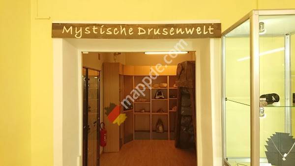 Factory Outlet Schmuck Edelsteine Mineralien