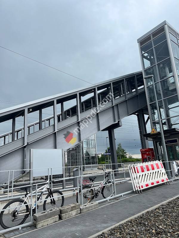 Finsterwalde (Niederlausitz) Parkplatz am Bahnhof