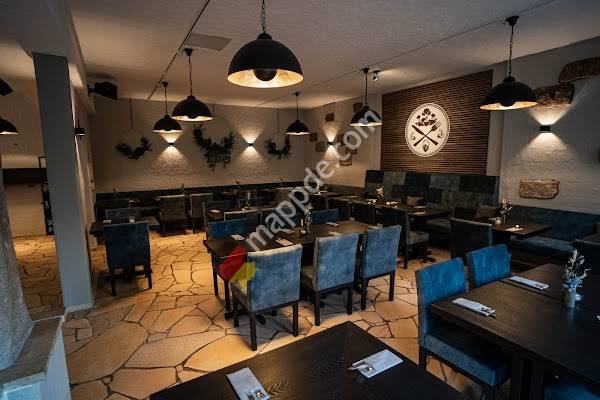 Fürstenhof by Shepherds