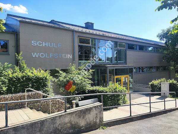 Grundschule Wolfstein