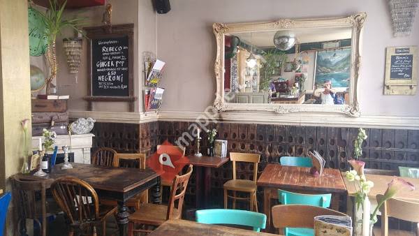 Joachim Kalvelage Wohnmöbel