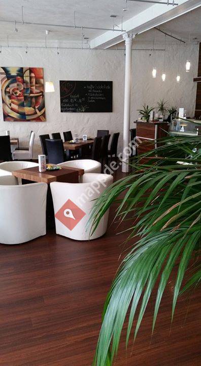 K3 Cafe & Restaurant