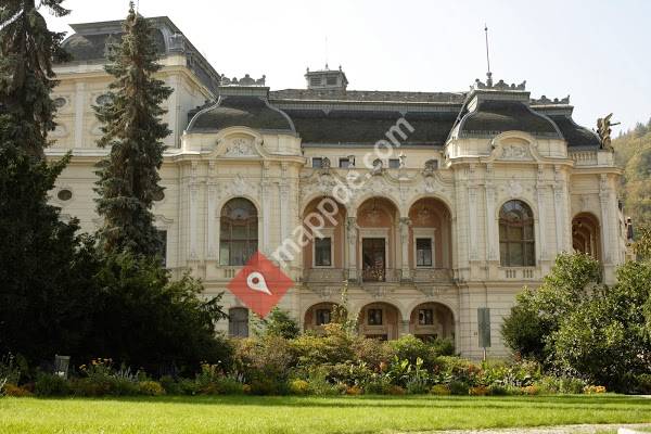 Karlovy Vary City Theatre