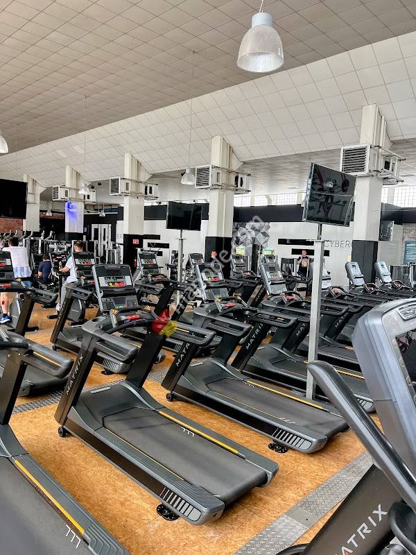 McFIT Fitnessstudio Berlin Reinickendorf