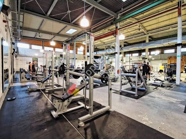 McFIT Fitnessstudio Berlin Spandau West