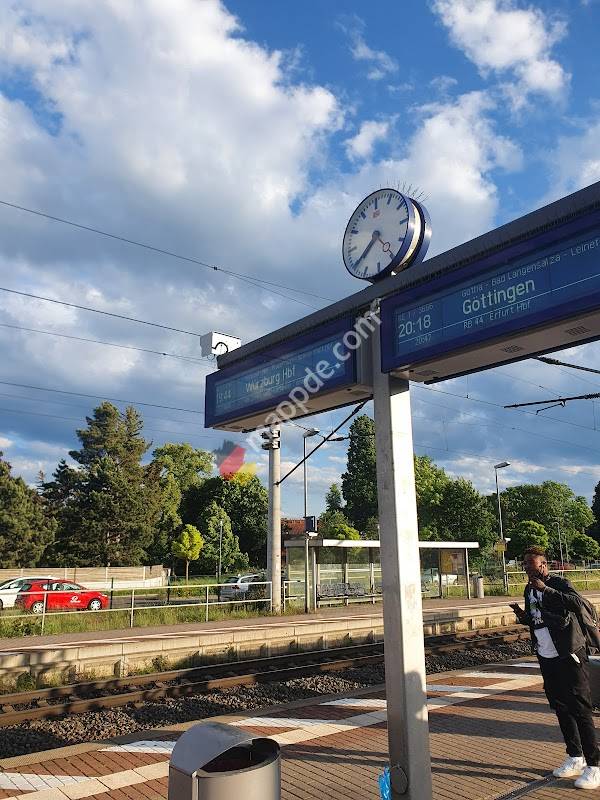 Neudietendorf, Bahnhof