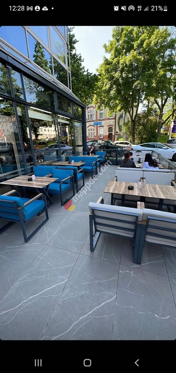 Nirvana Restaurant & Cafe