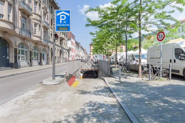 Parkhaus Friedrich-Ebert-Platz P10