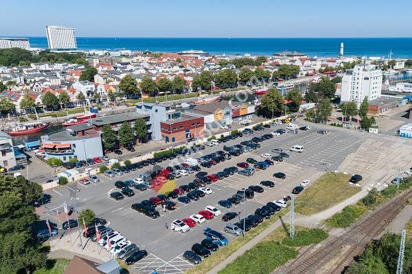 Parkplatz Mittelmole Warnemünde