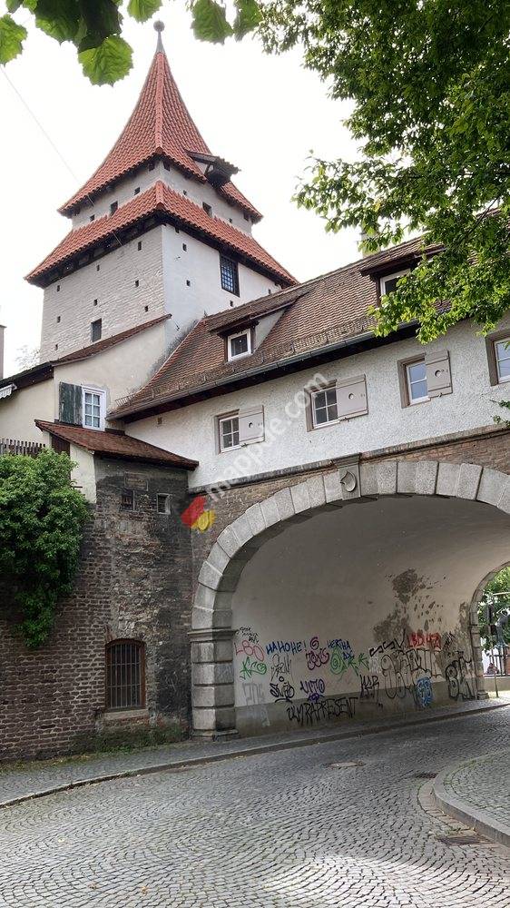 Seelturm und Zundeltor