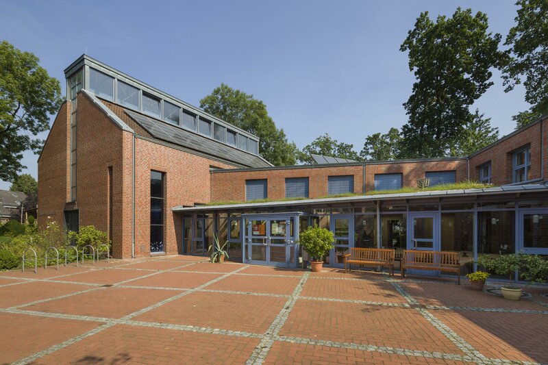 Simon-Petrus-Kirche - Evangelische Gemeinde Arsten-Habenhausen