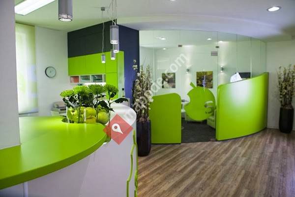 Zahnarztpraxis Dr. med. dent. Karima Stöcklein