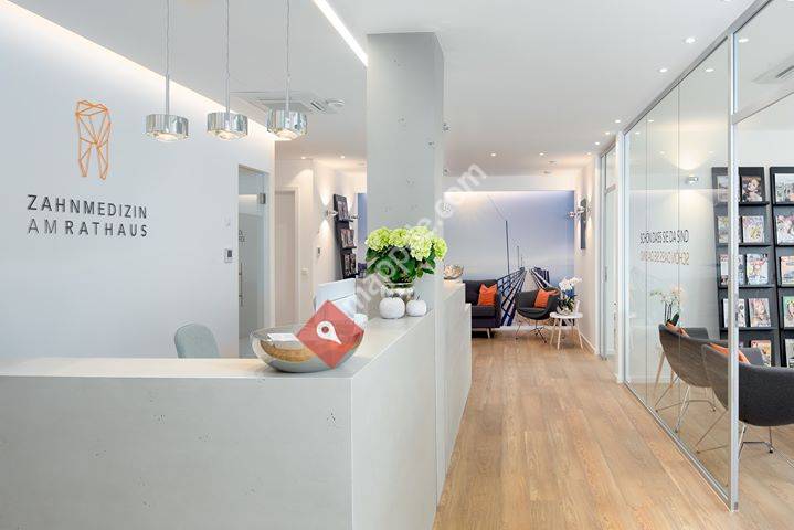 ZAHNMEDIZIN AM RATHAUS - Dr. Martin Hellmold